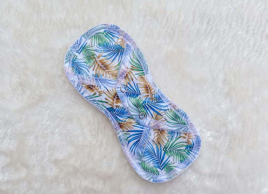 Motherease Mesara Reusable Cloth Sanitary Pad - Complete/Day (Multiple Patterns)
